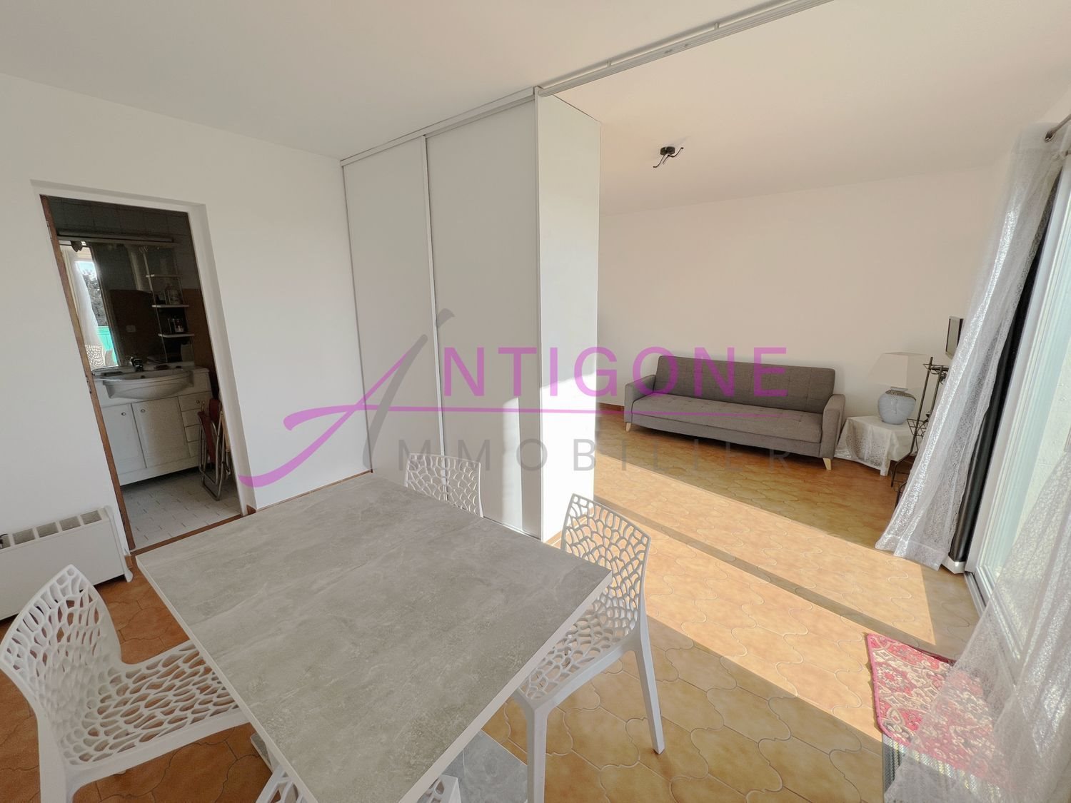 Appartement à louer, 29m², Sanary-sur-Mer