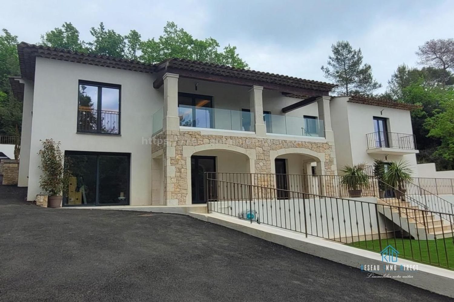 Maison à vendre, 300m², Roquefort-les-Pins