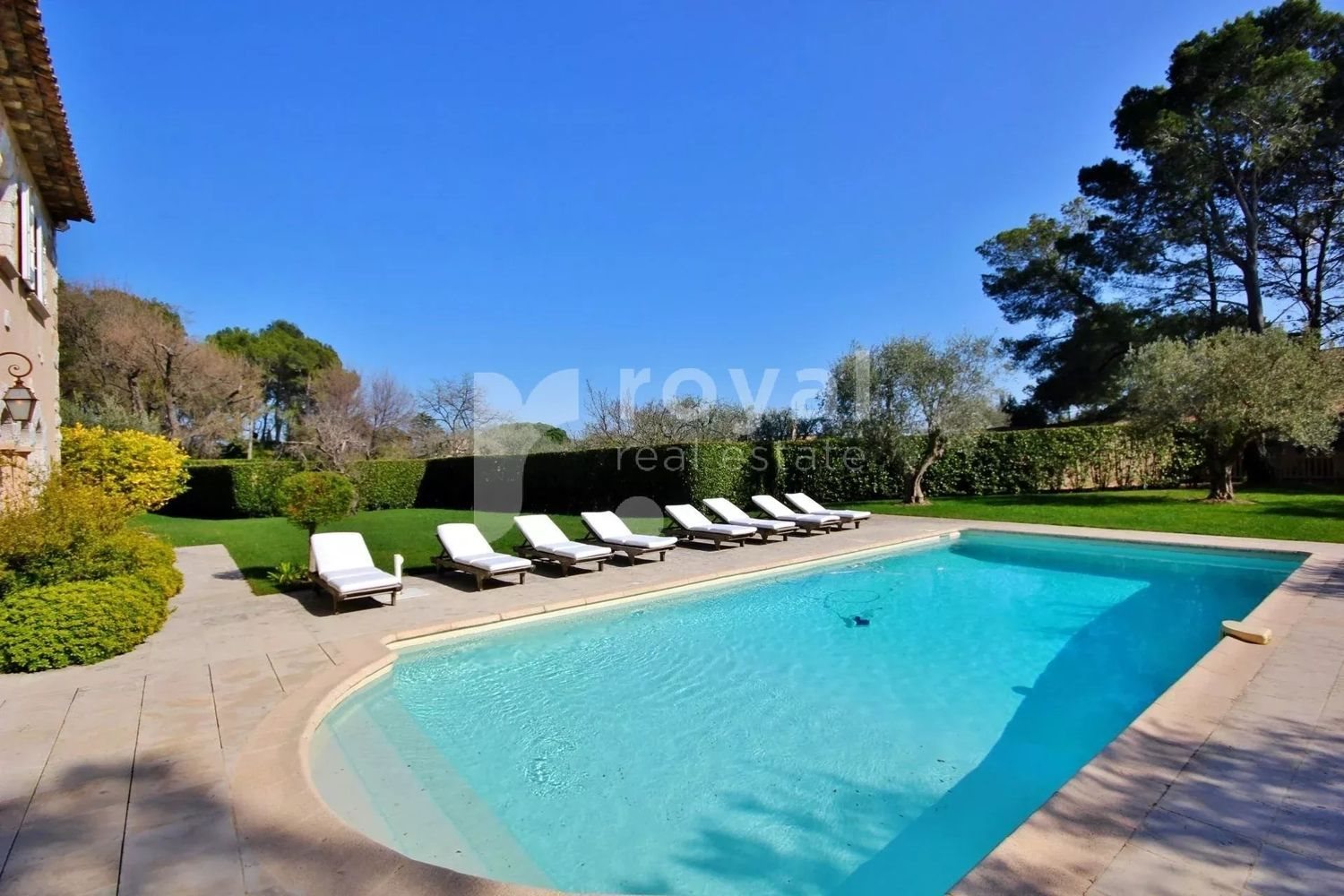Maison à louer, 340m², Mougins