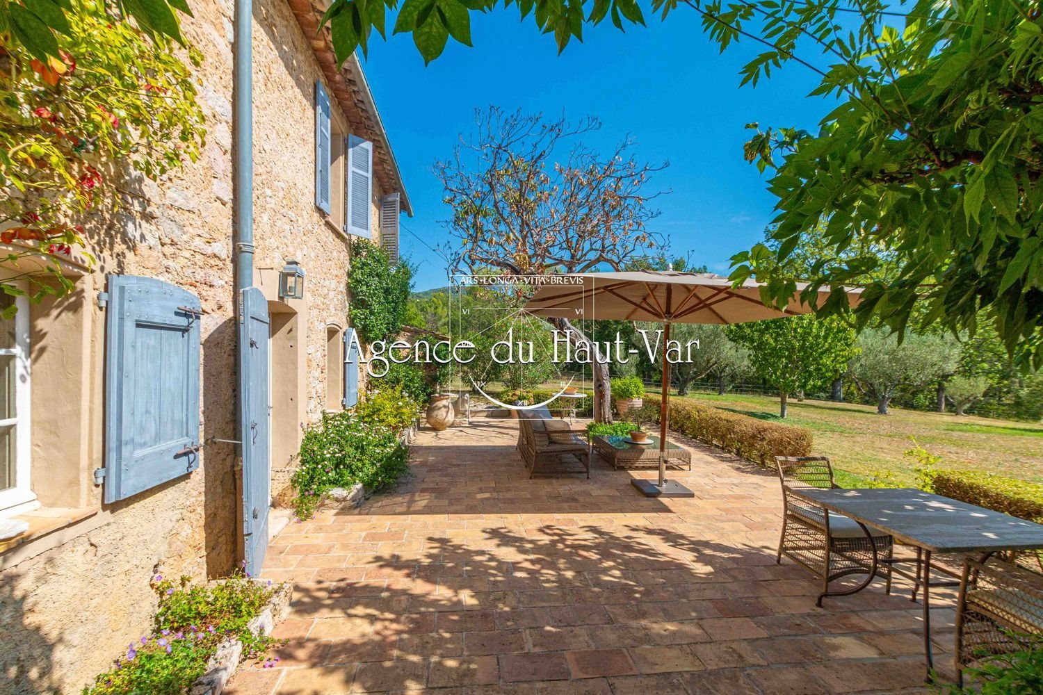 Maison à vendre, 253m², Seillans