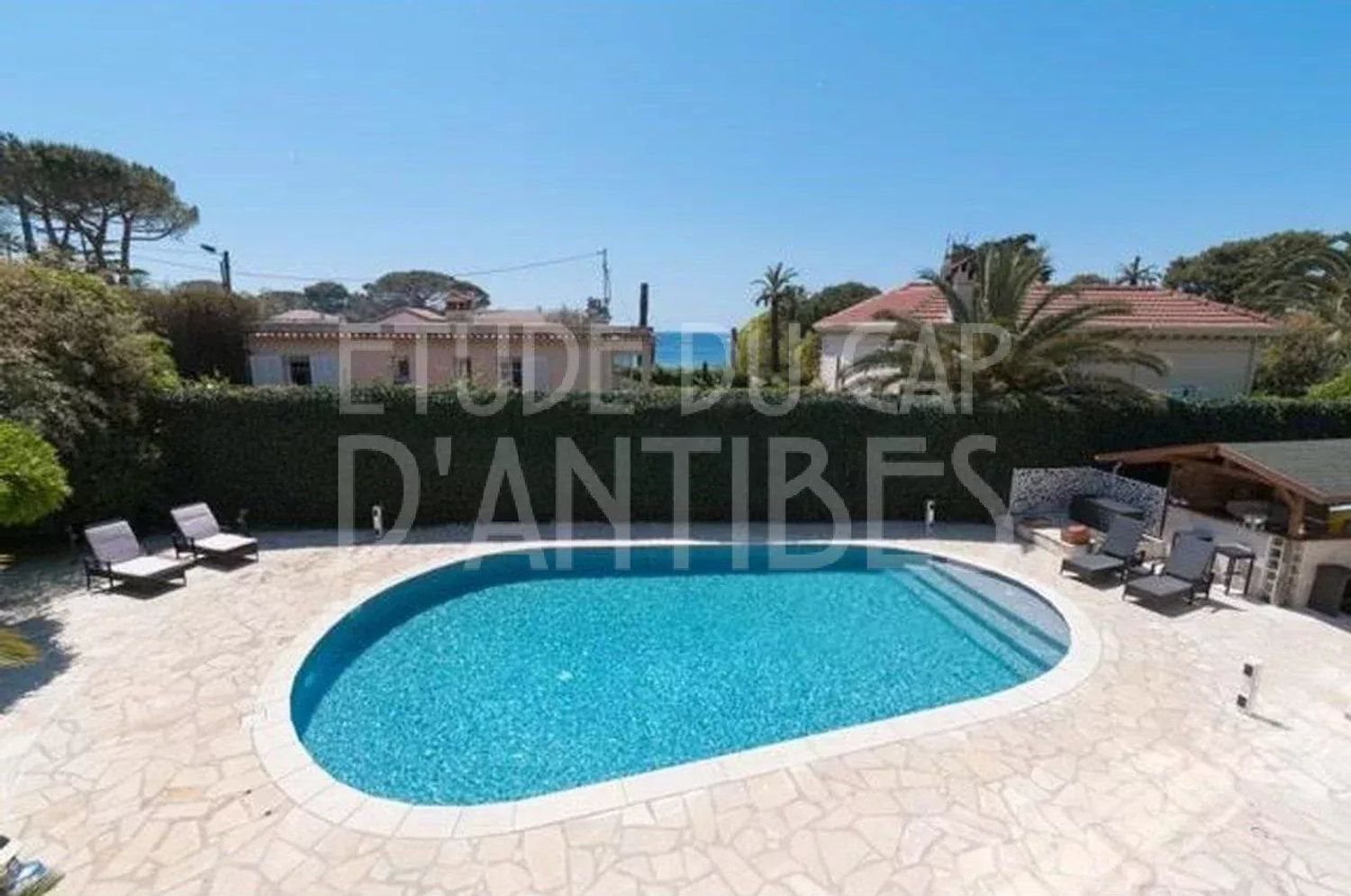 Maison à louer, 200m², Antibes