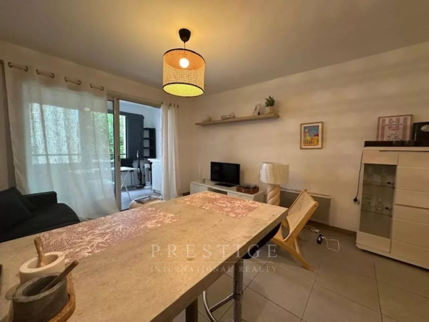 Appartement à louer, 27m², Vallauris