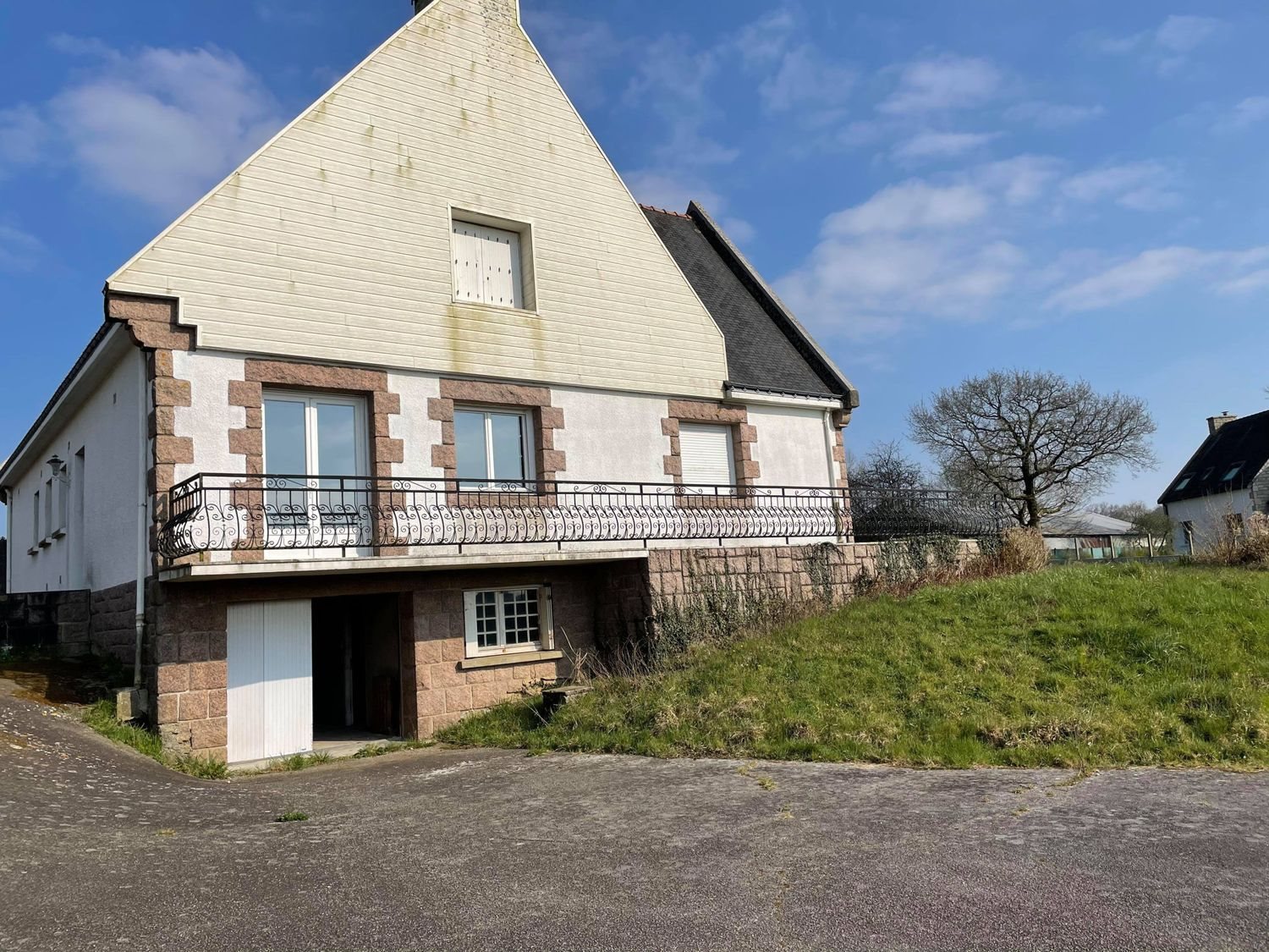 Maison à vendre, 250m², Camors