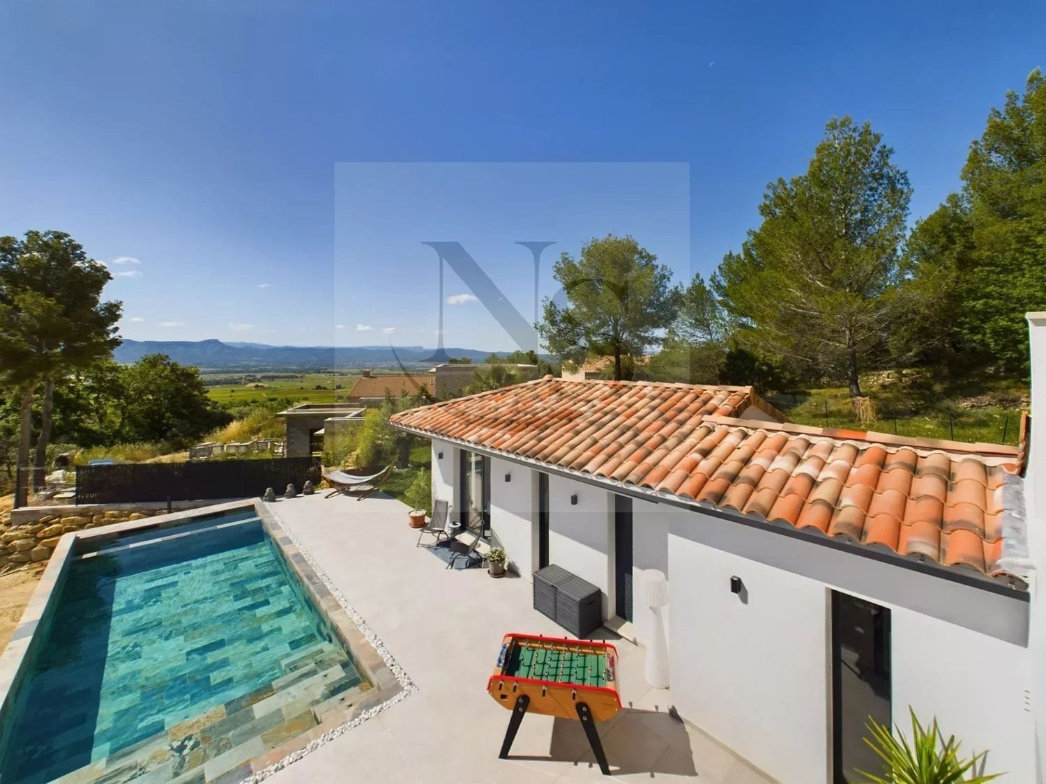 Maison à vendre, 200m², Puyloubier