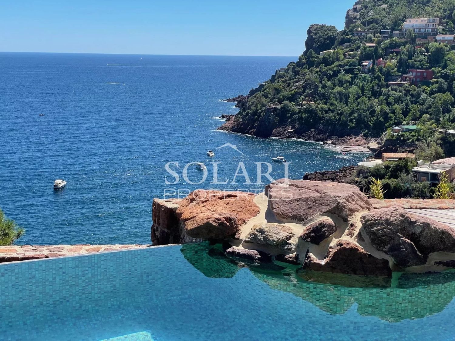Maison à louer, 300m², Théoule-sur-Mer