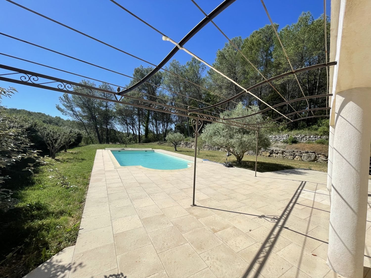 Maison à vendre, 140m², Trans-en-Provence