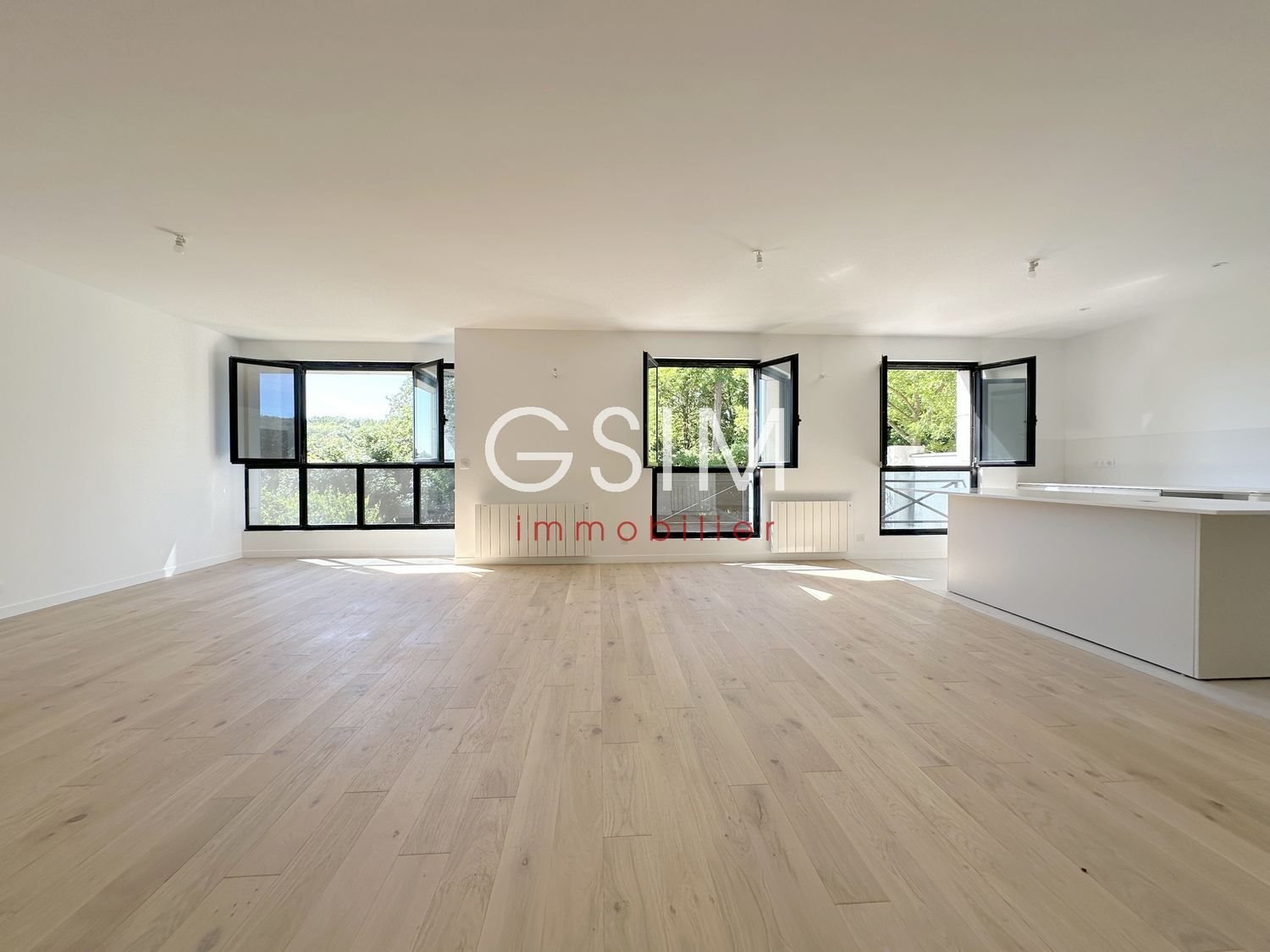 Appartement à louer, 175m², Garches