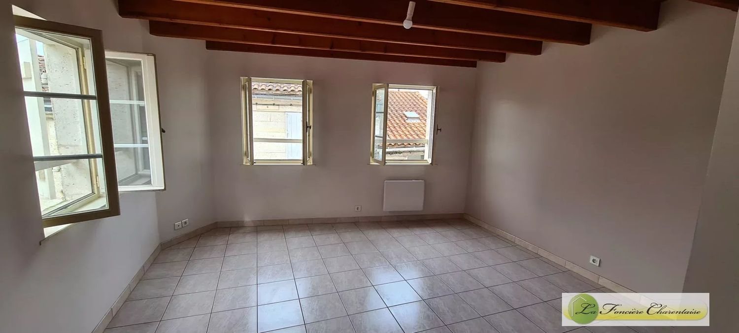 Appartement à louer, 56m², Angoulême