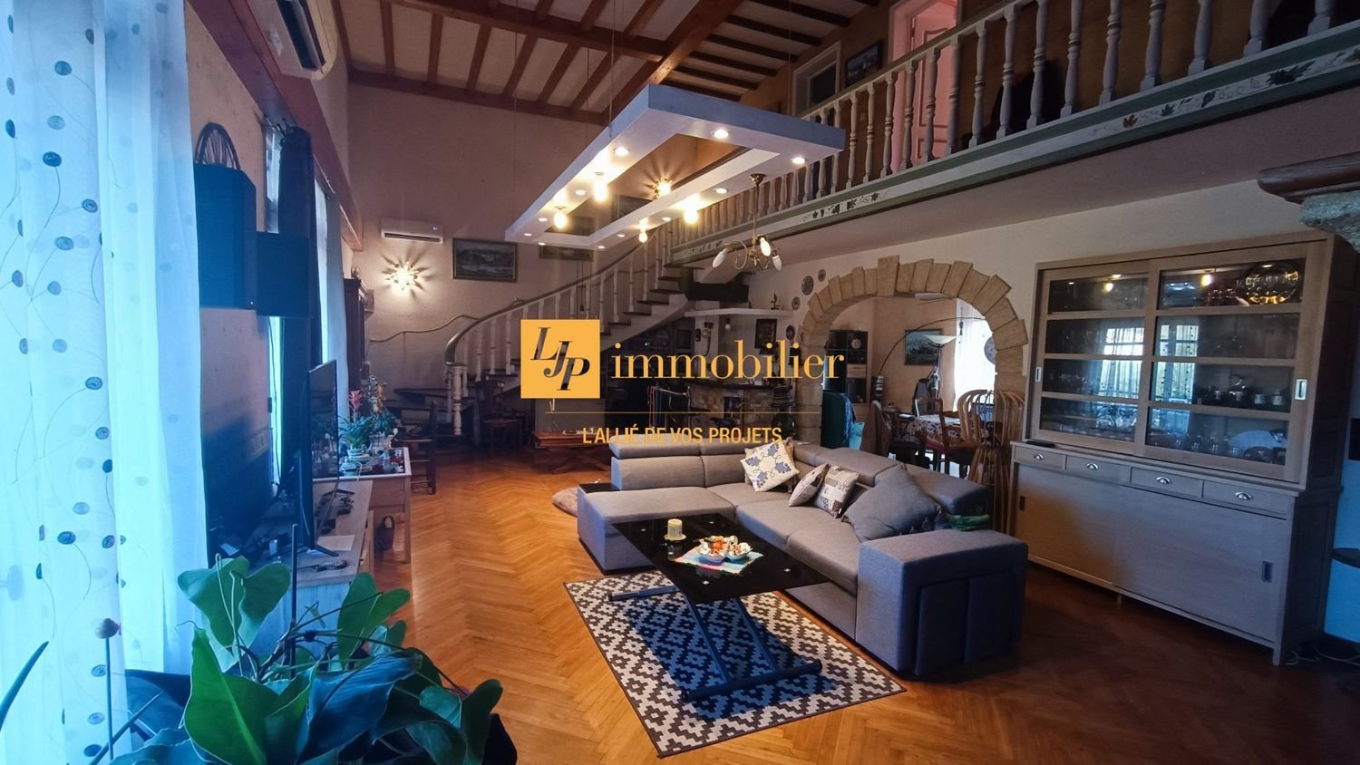 Maison à vendre, 176m², Guzargues