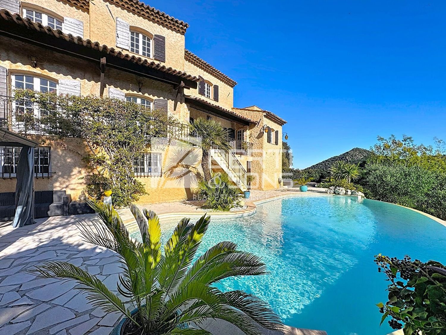 Maison à vendre, 165m², Mandelieu-la-Napoule
