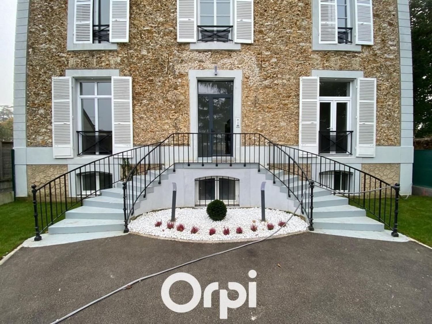 Appartement à vendre, 71m², Vaux-le-Pénil