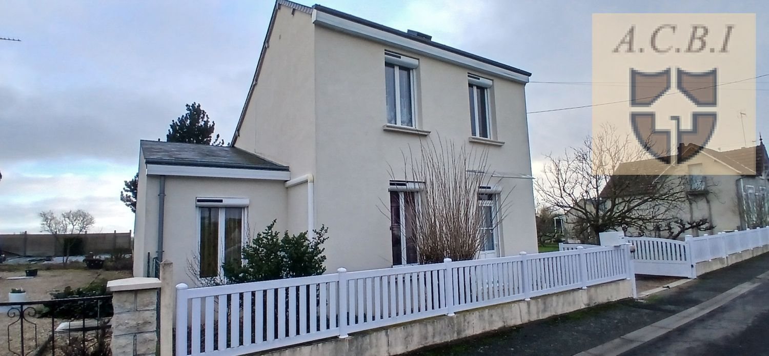 Maison à vendre, 77m², Saint-Amand-Longpré