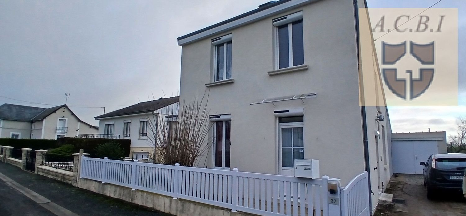 Maison à vendre, 77m², Saint-Amand-Longpré