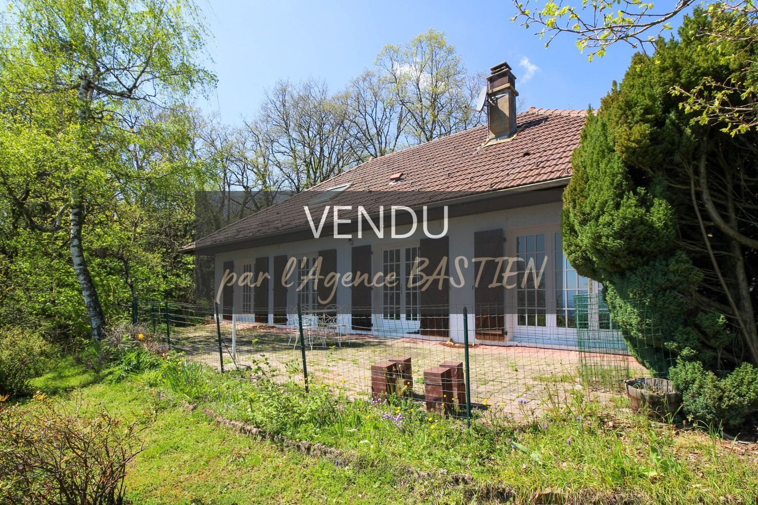 Maison à vendre, 123m², Gex