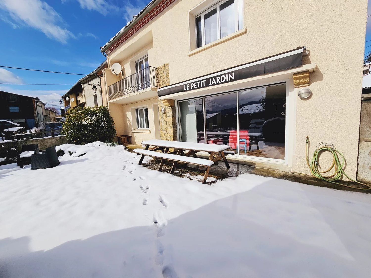 Maison à vendre, 11m², Belvis