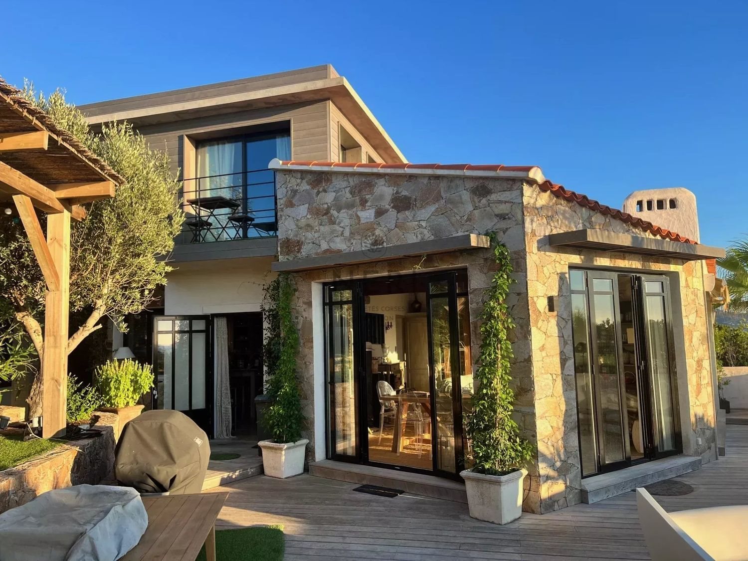 Maison à louer, 180m², Pietrosella