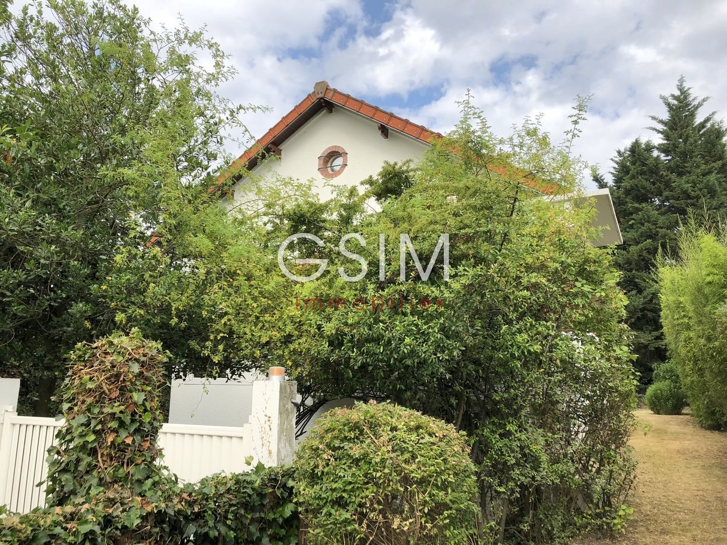 Maison à louer, 117m², Garches