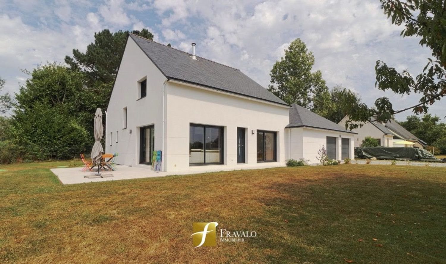 Maison à vendre, 159m², Plougoumelen