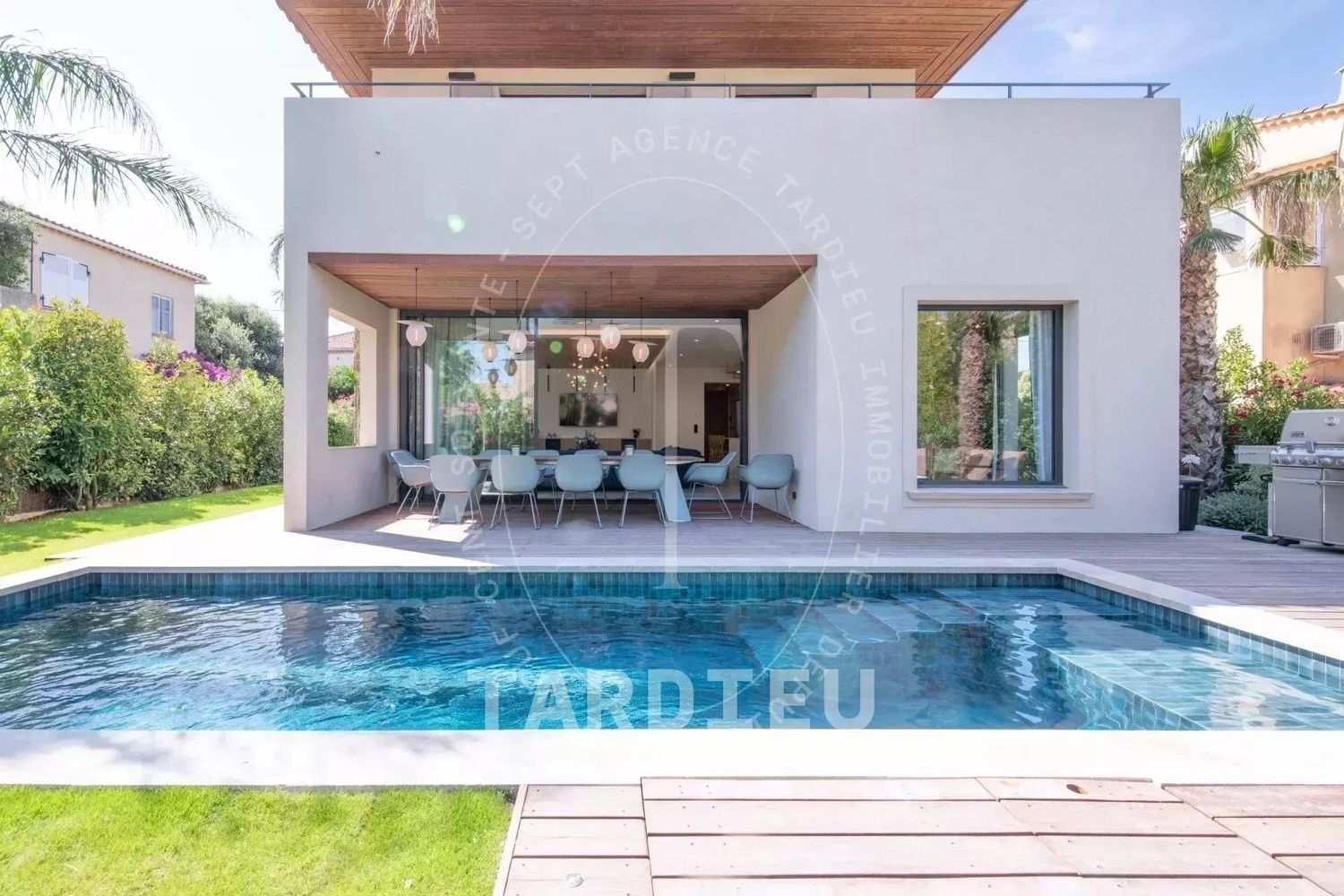 Maison à vendre, 254m², Saint-Tropez