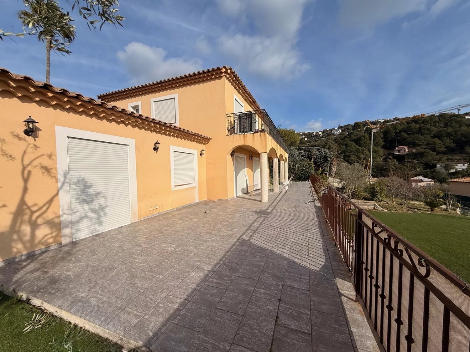 Maison à vendre, 188m², Tourrette-Levens