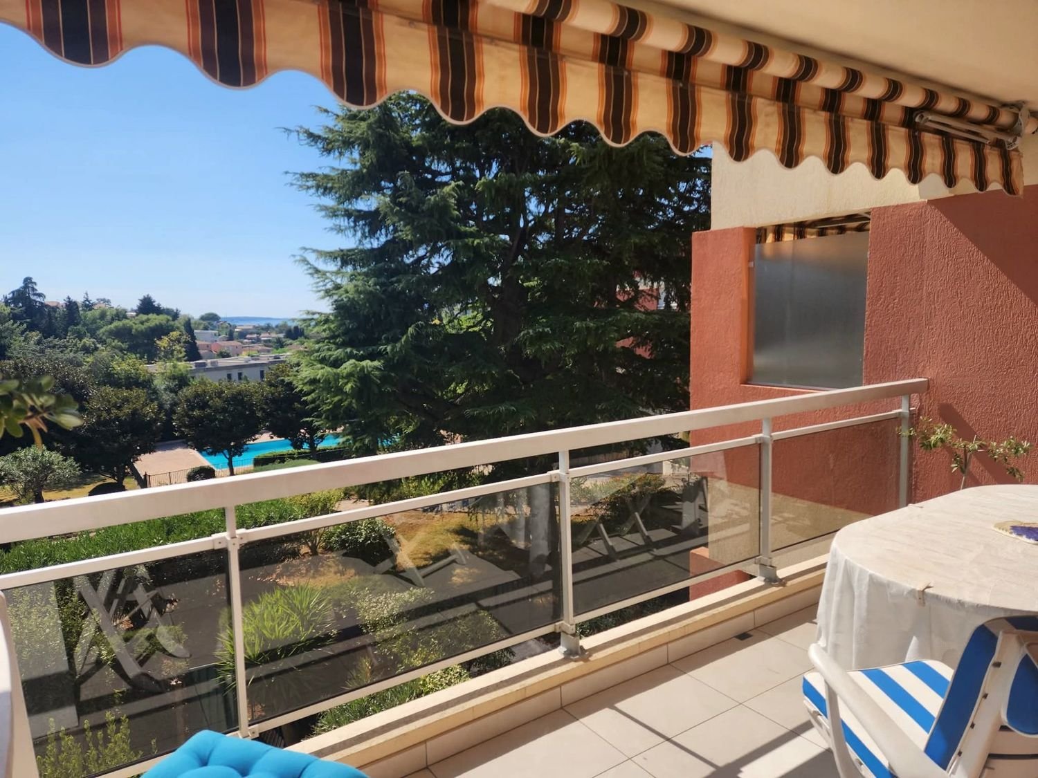 Appartement à louer, 43m², Antibes
