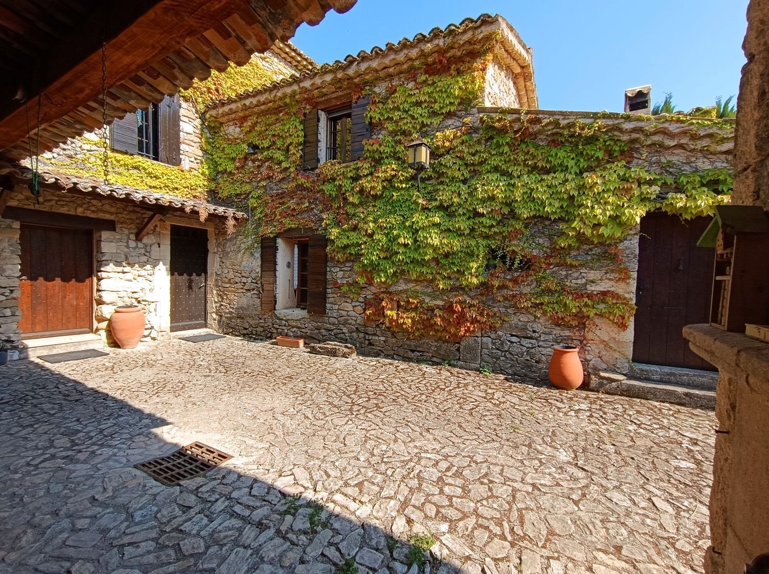 Maison à vendre, 300m², Reilhanette