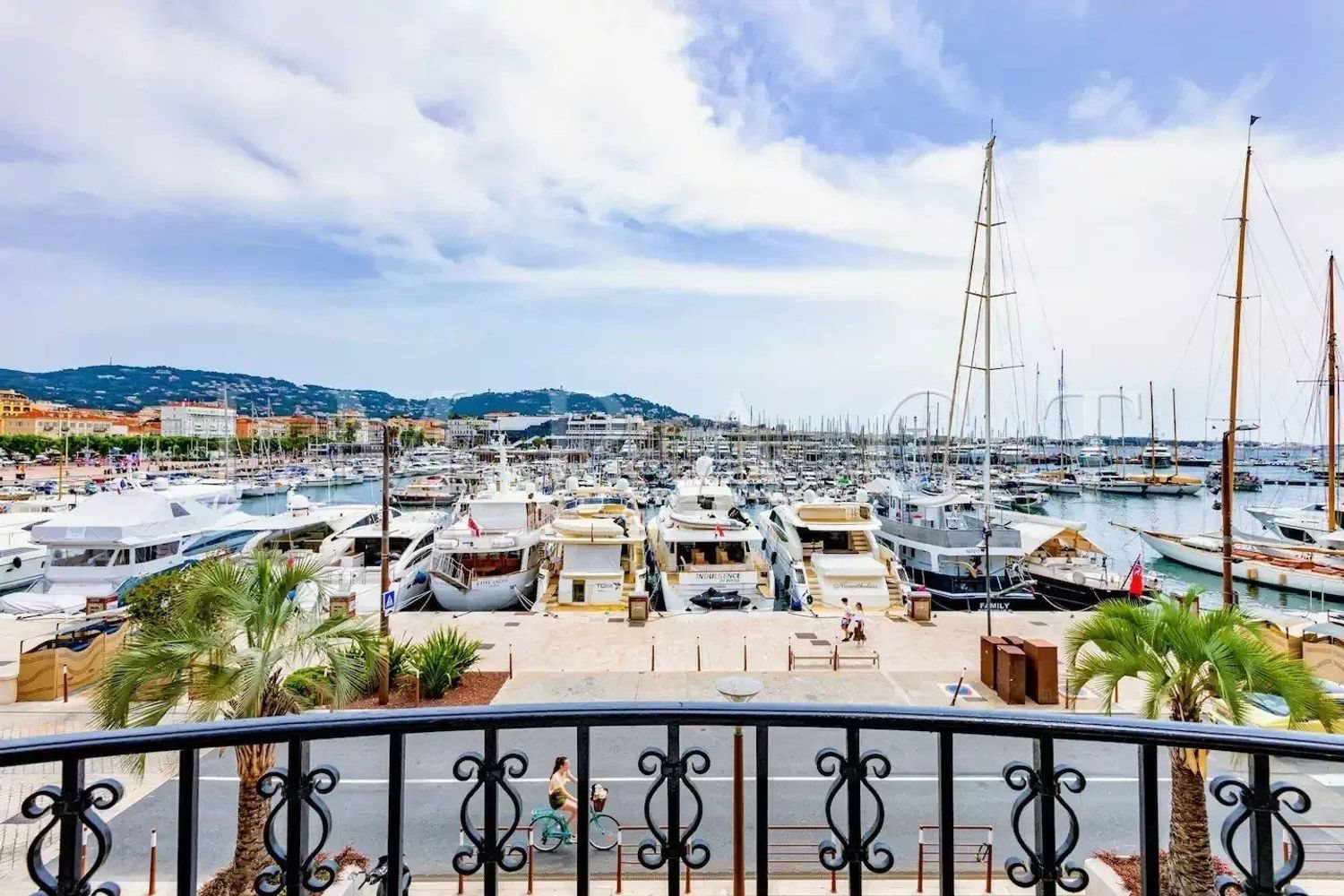 Appartement à louer, 11m², Cannes