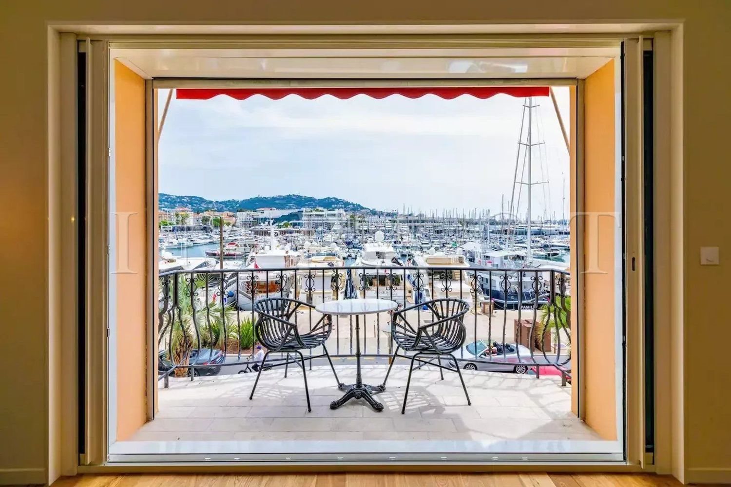 Appartement à louer, 11m², Cannes