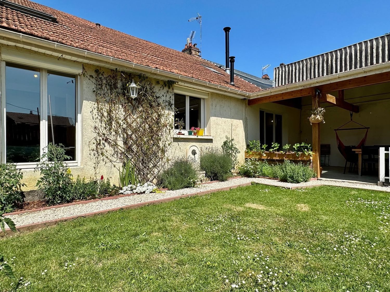 Maison à vendre, 136m², Mirebeau-sur-Bèze