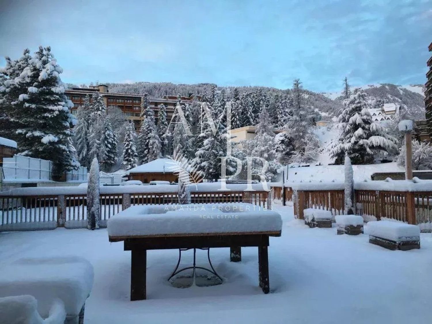 Maison à vendre, 900m², Uvernet-Fours (Pra-Loup)