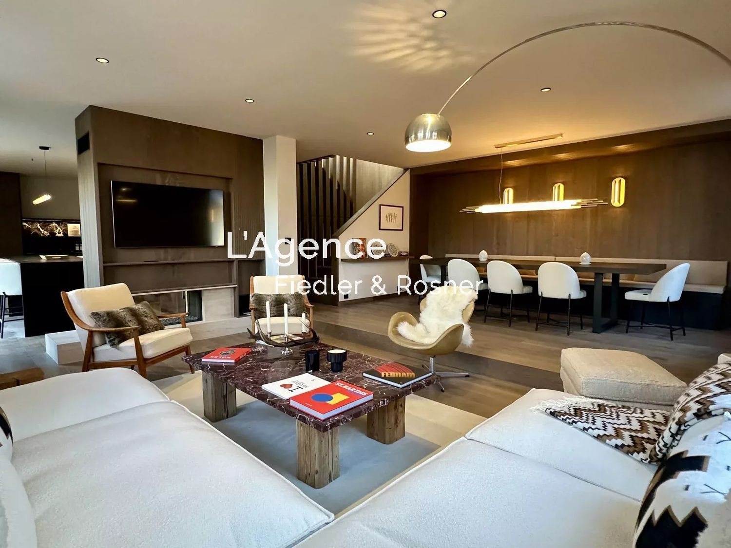 Maison à louer, 195m², Megève