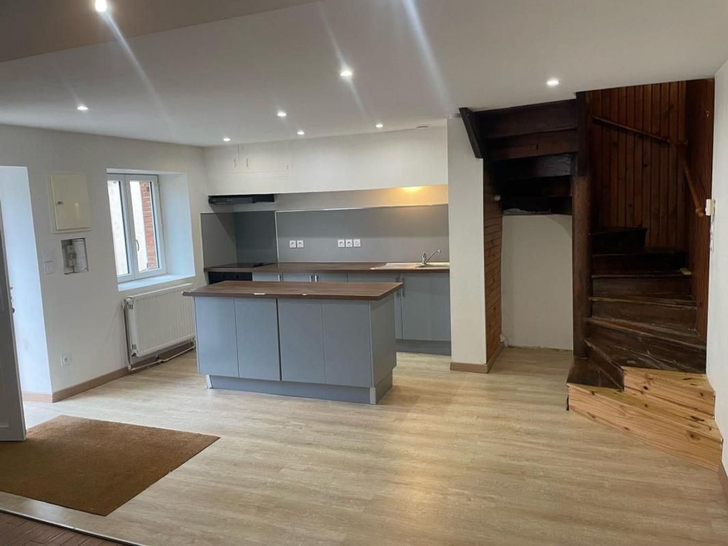 Maison à louer, 80m², Molières
