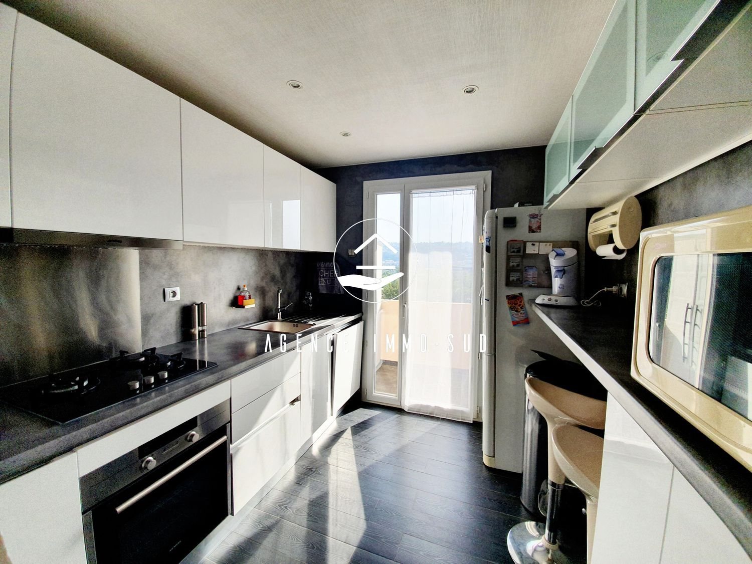 Appartement à vendre, 57m², Saint-Laurent-du-Var