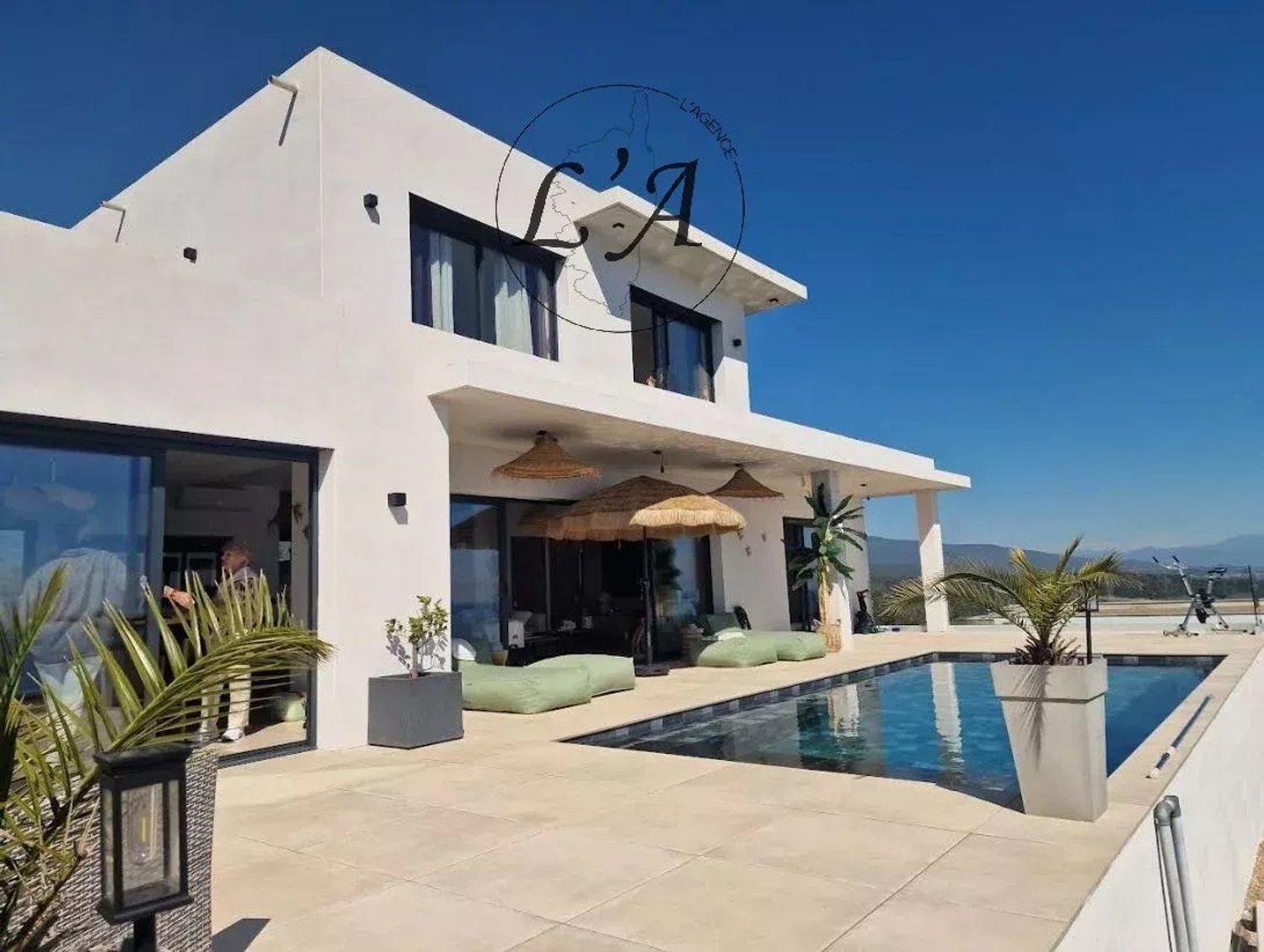 Maison à vendre, 300m², Sari-Solenzara