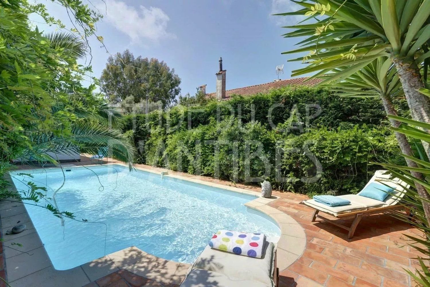 Maison à louer, 546m², Antibes