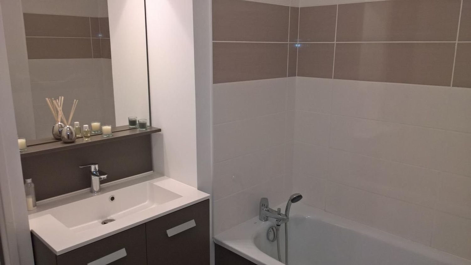 Appartement à louer, 58m², Fréjus