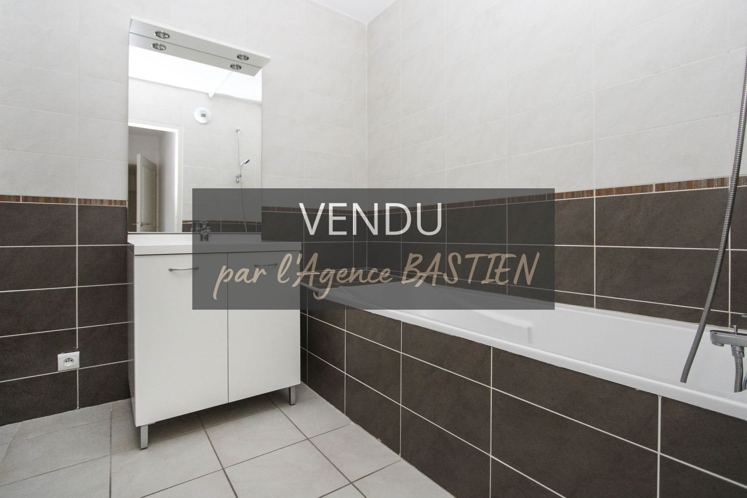 Appartement à vendre, 90m², Thoiry