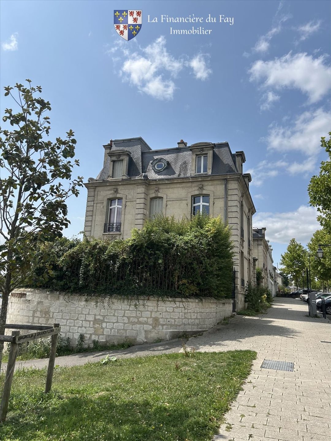 Maison à vendre, 246m², Belleu