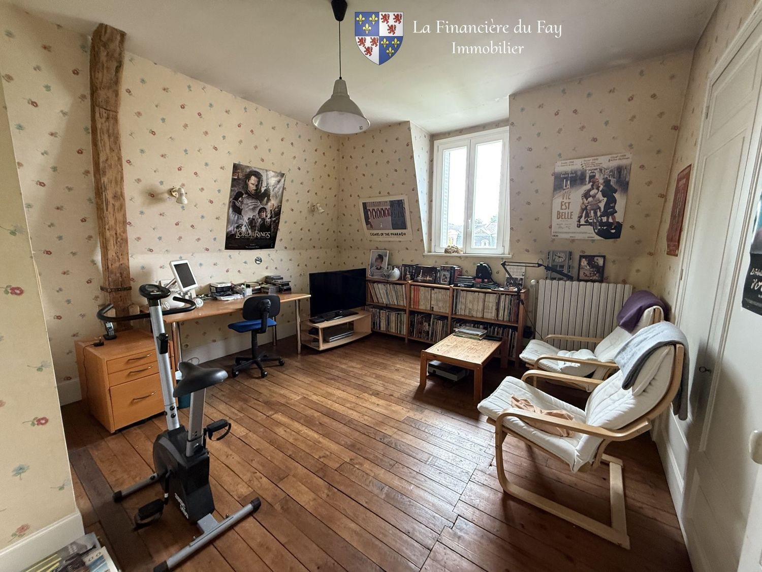 Maison à vendre, 246m², Belleu