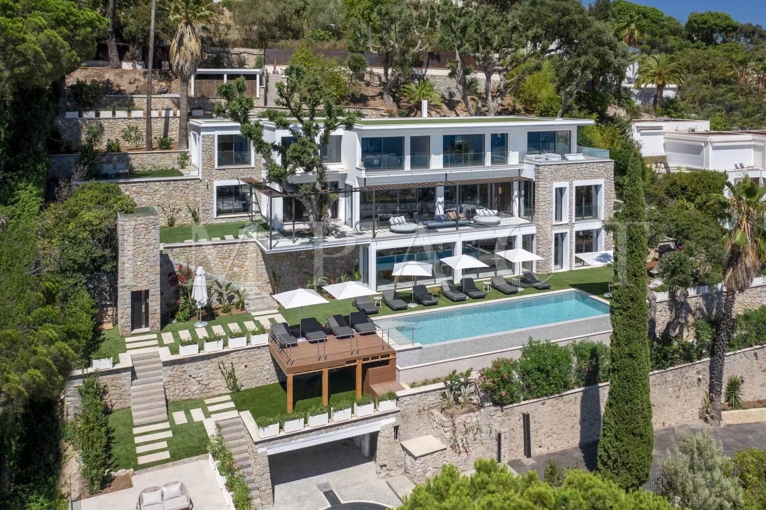 Maison à louer, 600m², Cannes