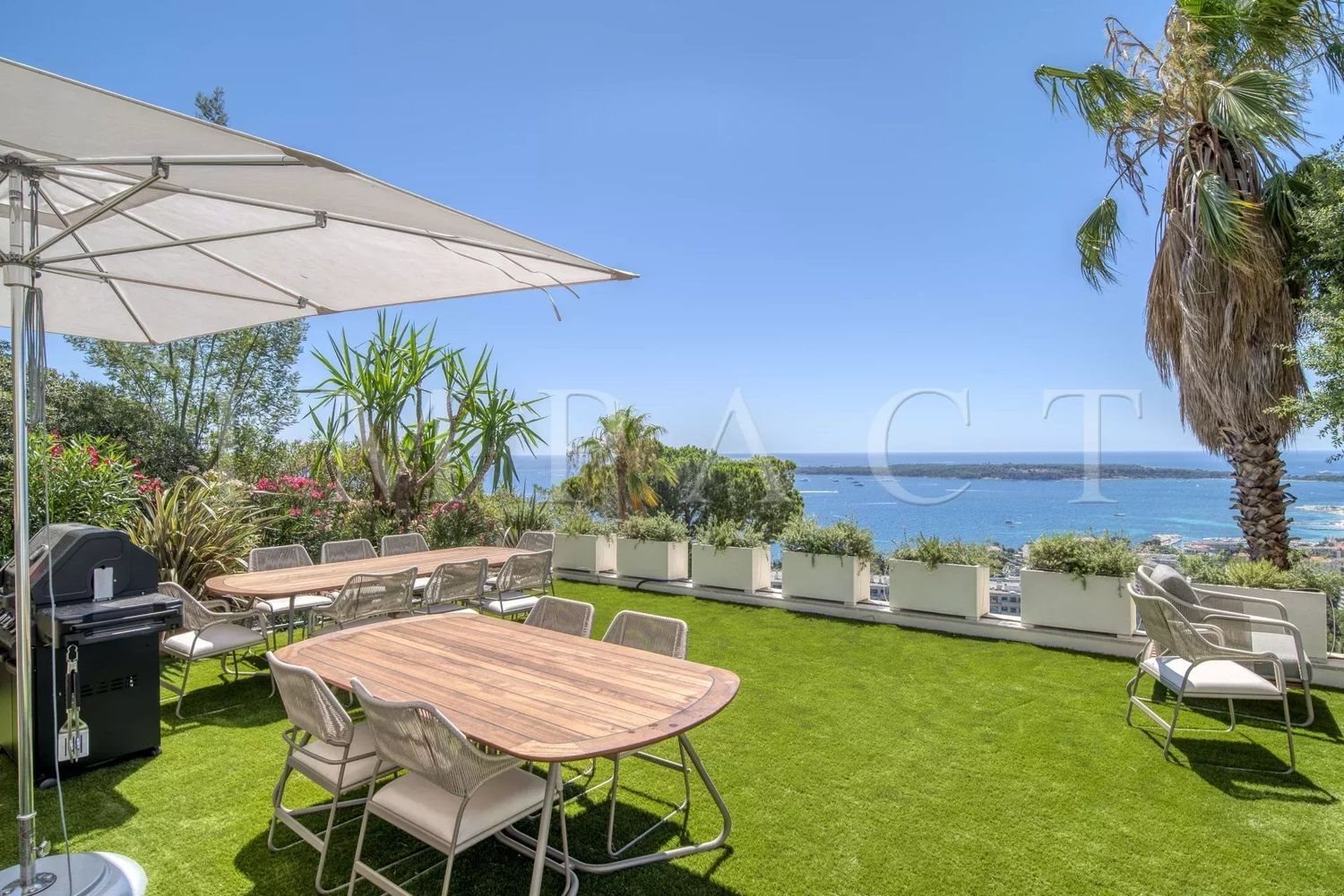 Maison à louer, 600m², Cannes