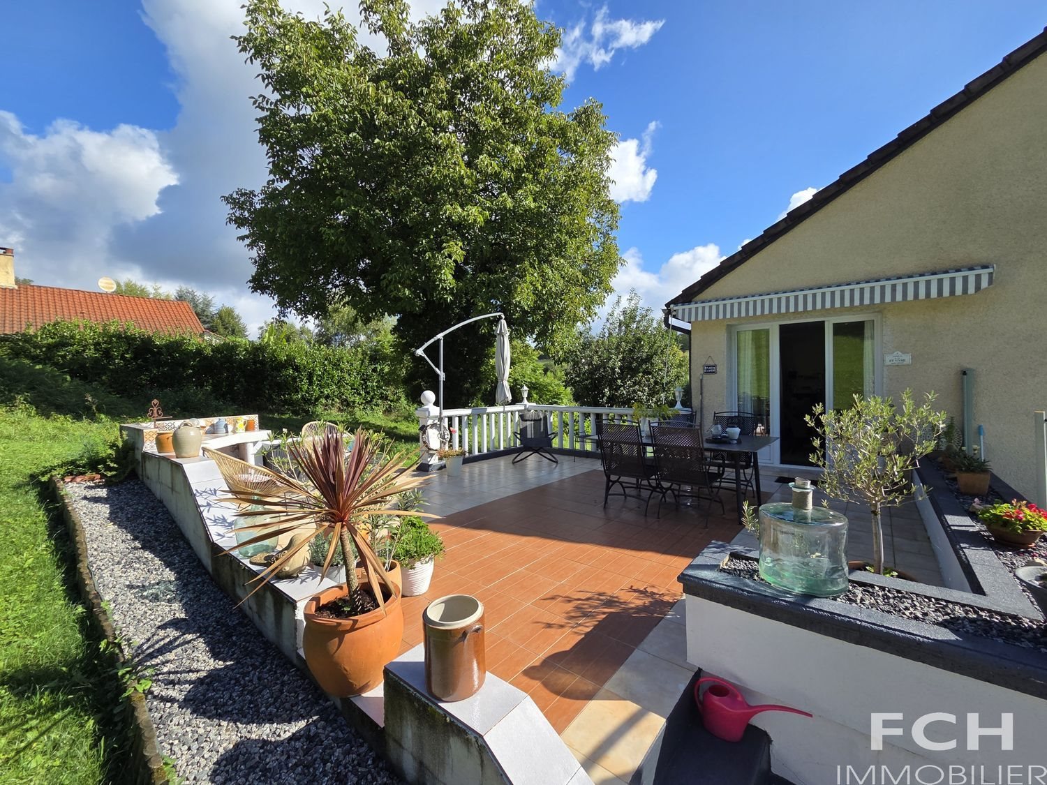 Maison à vendre, 172m², Creuzier-le-Vieux