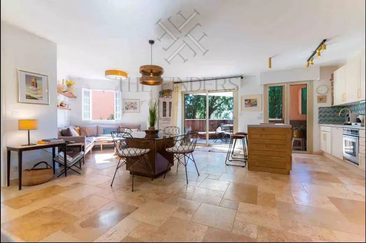 Appartement à louer, 11m², Saint-Tropez