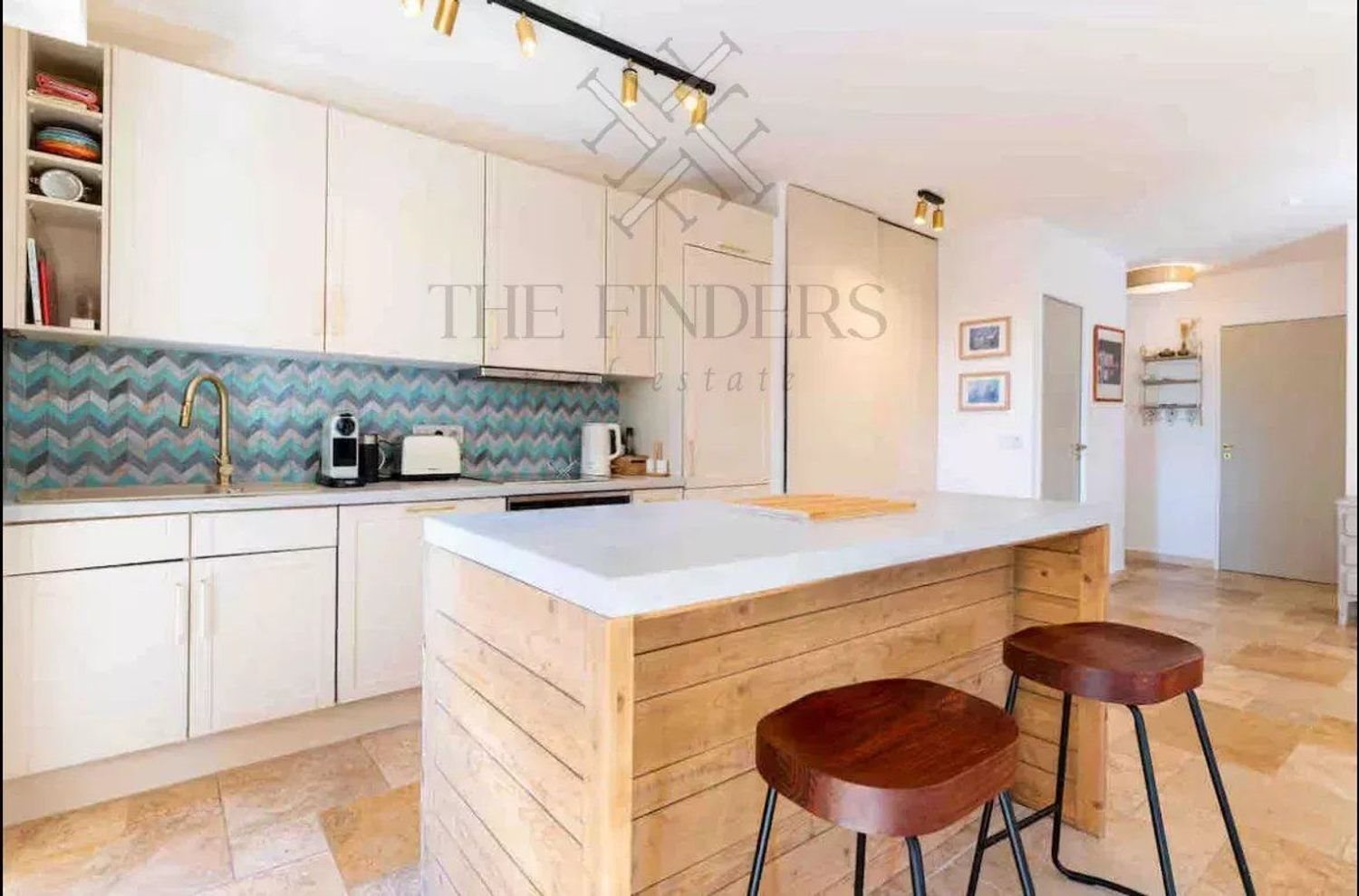 Appartement à louer, 11m², Saint-Tropez