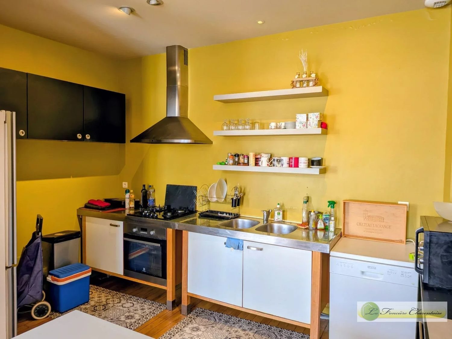 Appartement à vendre, 235m², Angoulême