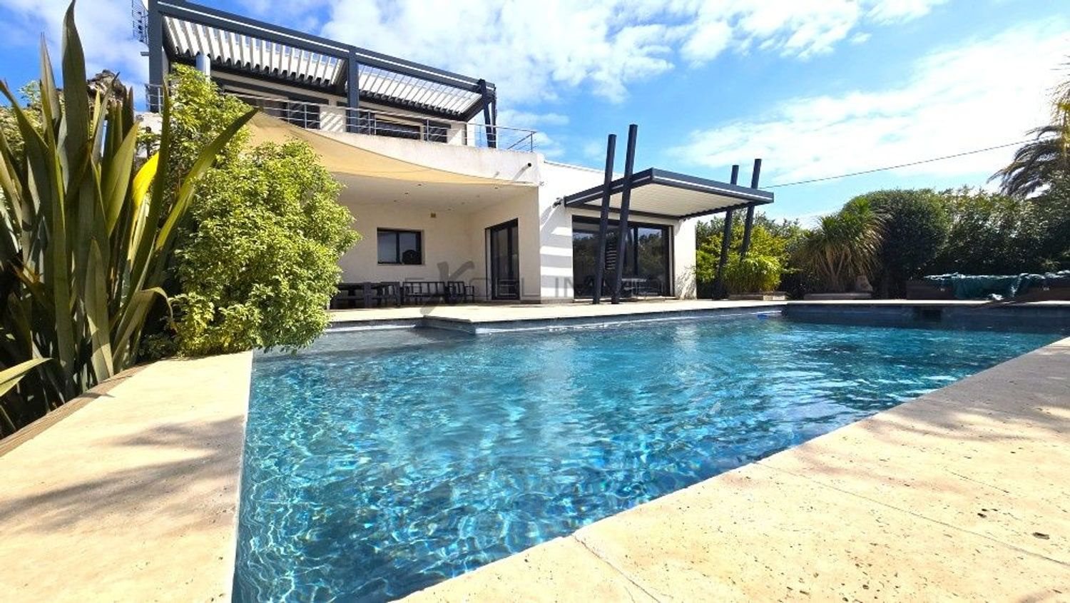 Maison à vendre, 160m², Carqueiranne