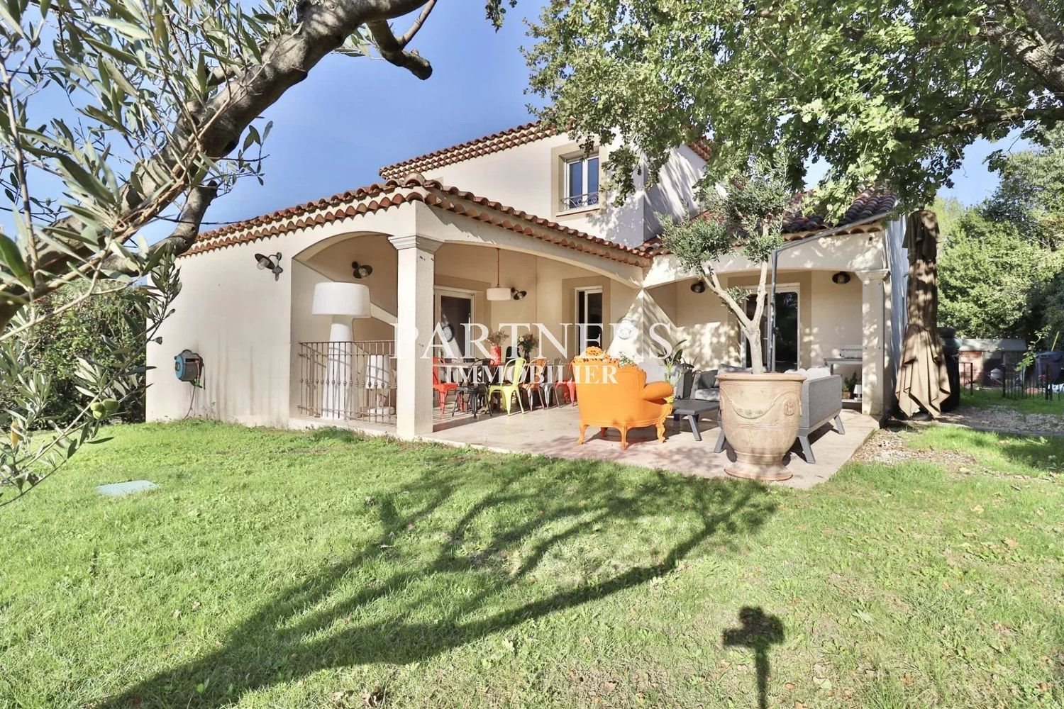 Maison à vendre, 178m², Le Puy-Sainte-Réparade
