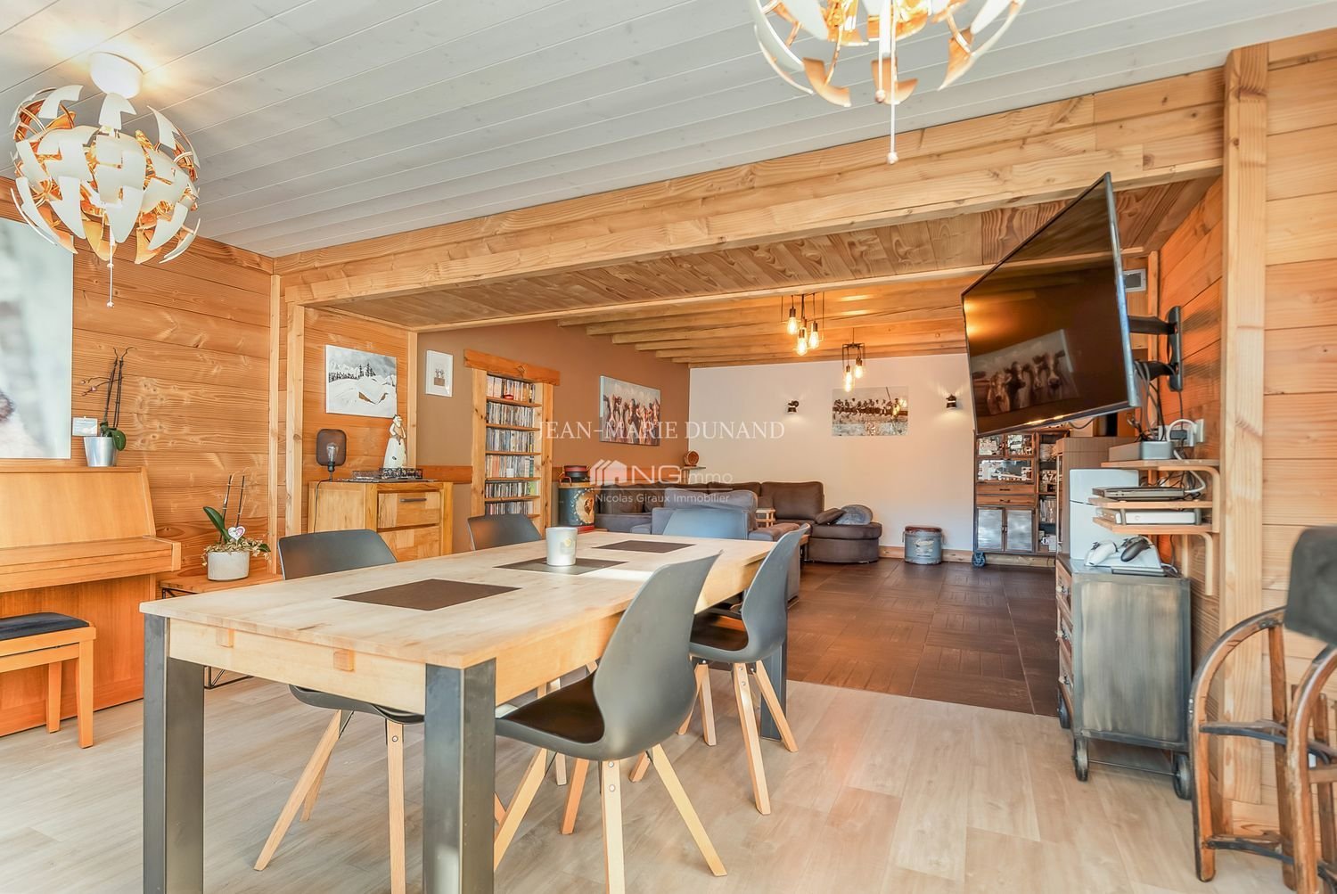 Maison à vendre, 225m², Bogève