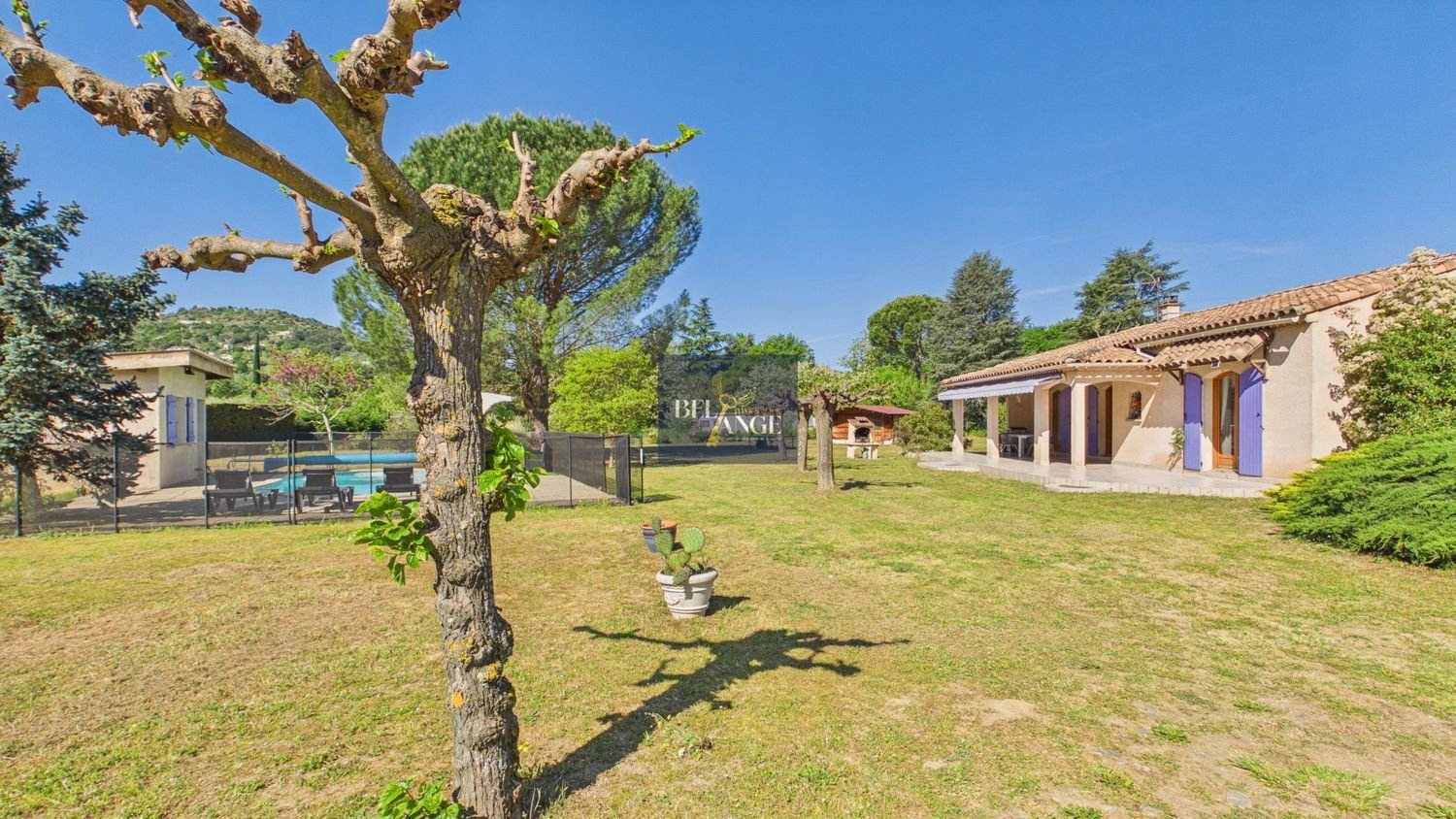 Maison à vendre, 100m², Sampzon