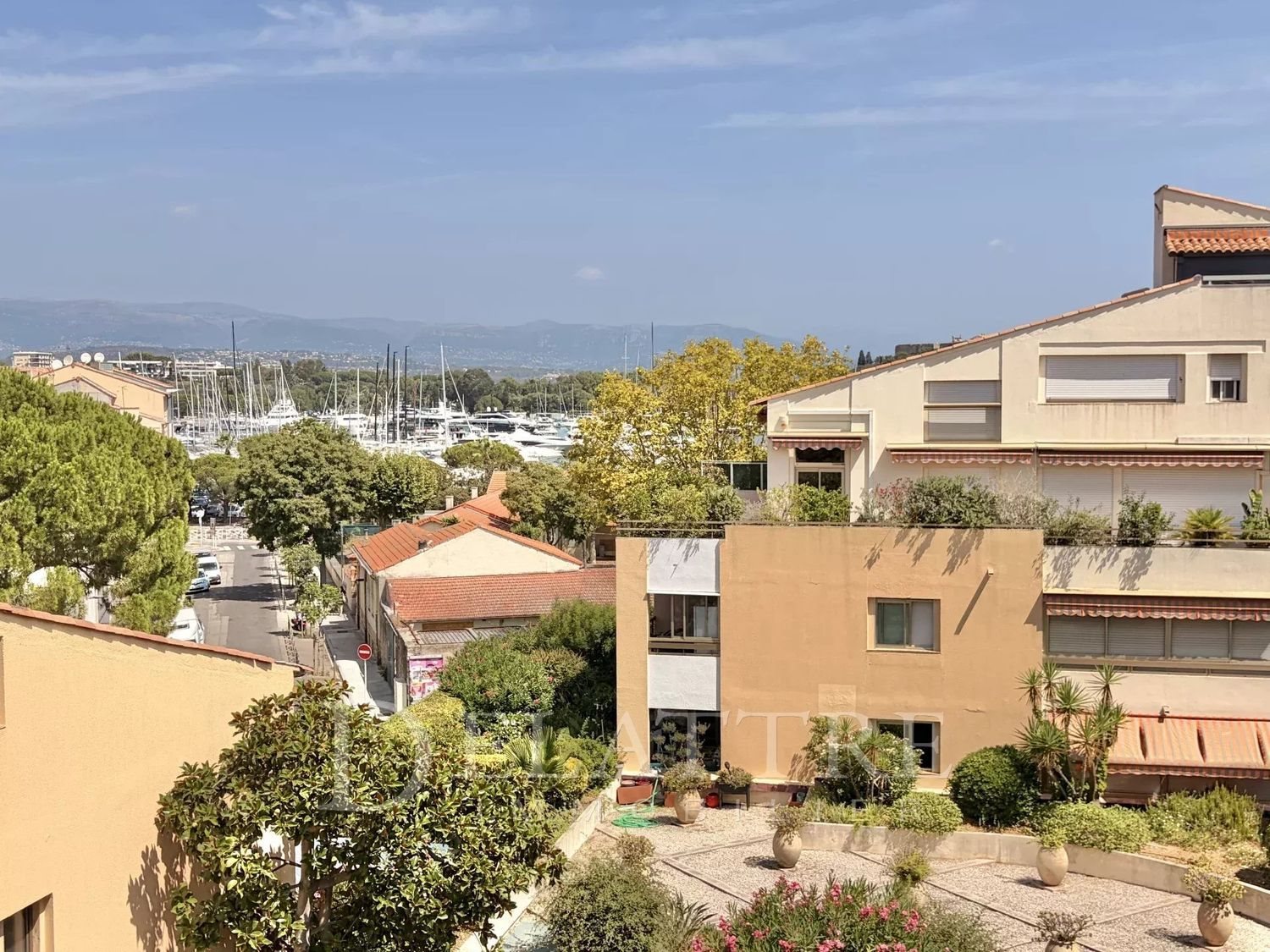 Appartement à vendre, 83m², Antibes